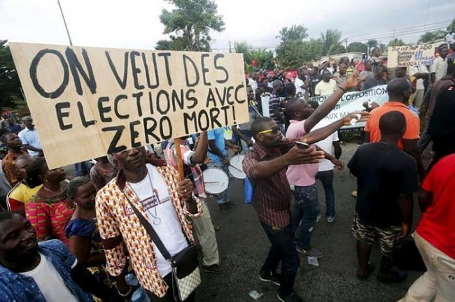 Burkina : des jeunes « diaspos » s’inquiètent de la crise post-électorale en Côte d’Ivoire